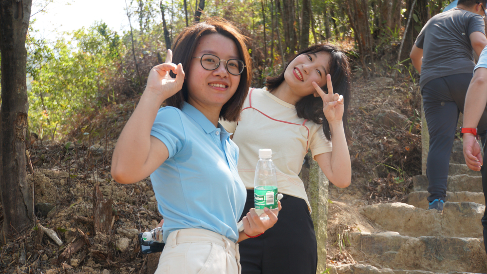 CARKU Qiniang Mountain Group Building Tour and Staff Birthday Party was successfully held