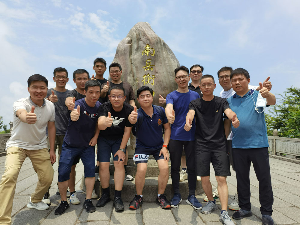 The travel to celebrate the 10th anniversary of Carku