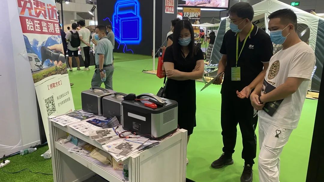 CARKU Carried Lithium Iron Safe Portable Power Station at Shenzhen Outdoor Show