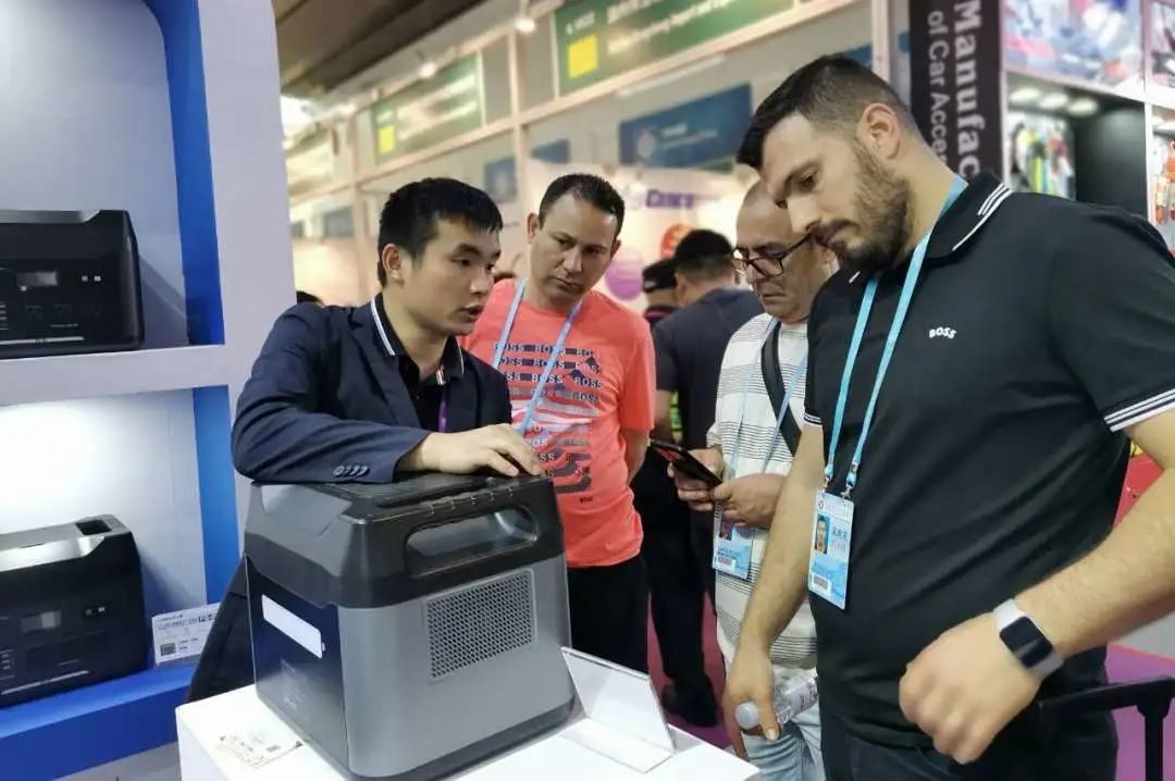 Carku appearance at the&nbsp;Canton Fair, working together to welcome thousands of merchants