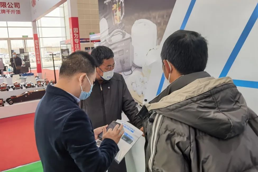 Carku participated in the two exhibitions in Beijing and Tianjin