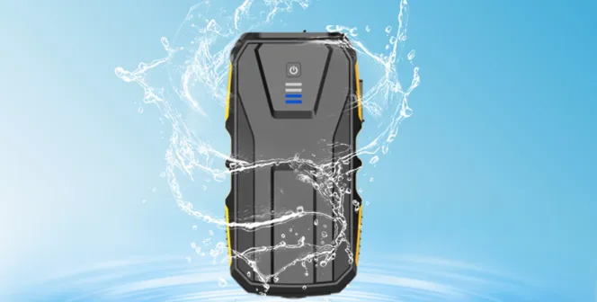 Can I use a jump starter in the rain?